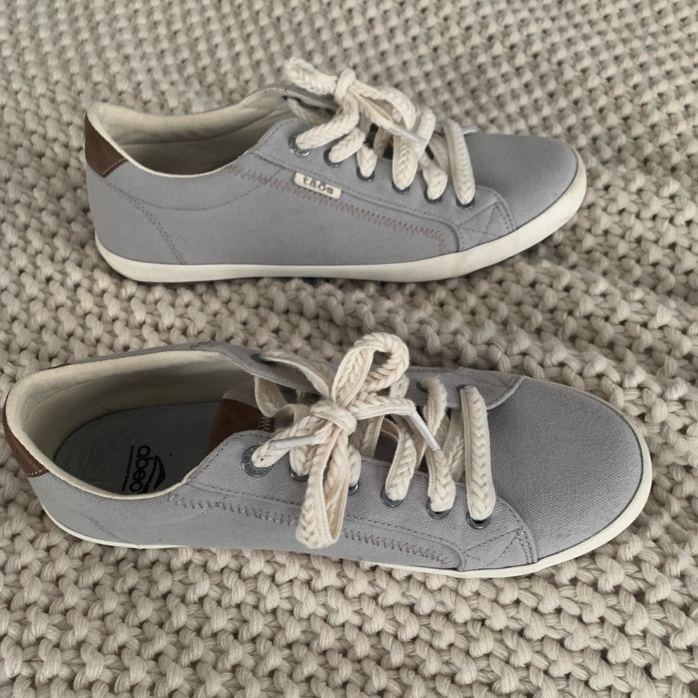 Taos casual women’s sneakers